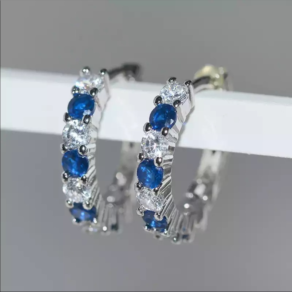 New Cute Round White Blue Stone Earrings